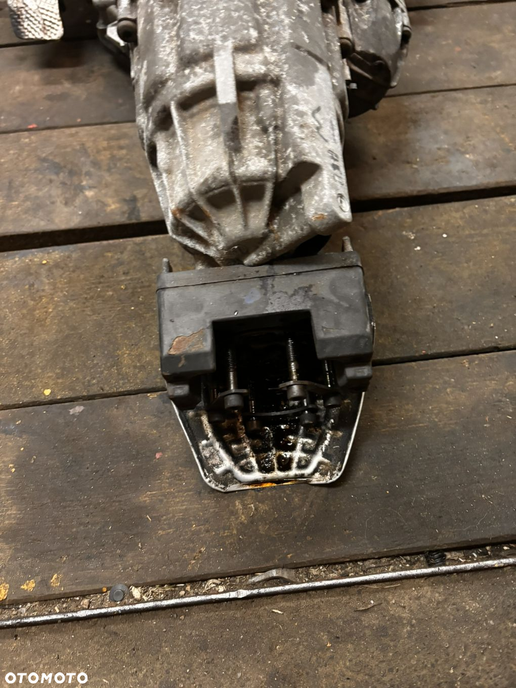 SKRZYNIA Biegów AUTOMATYCZNA  QUATRO 3,0 V6 NR-5HP-19 GBH TIPTRONIC Audi A4 B6 656079 - 2