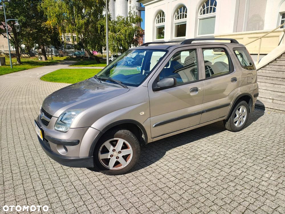 Suzuki Ignis - 2