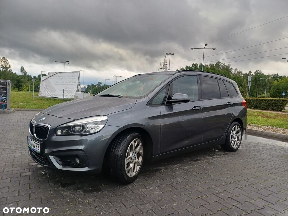 BMW Seria 2 218d - 2