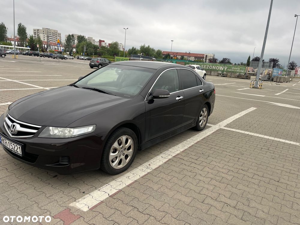 Honda Accord 2.0 Executive - 2