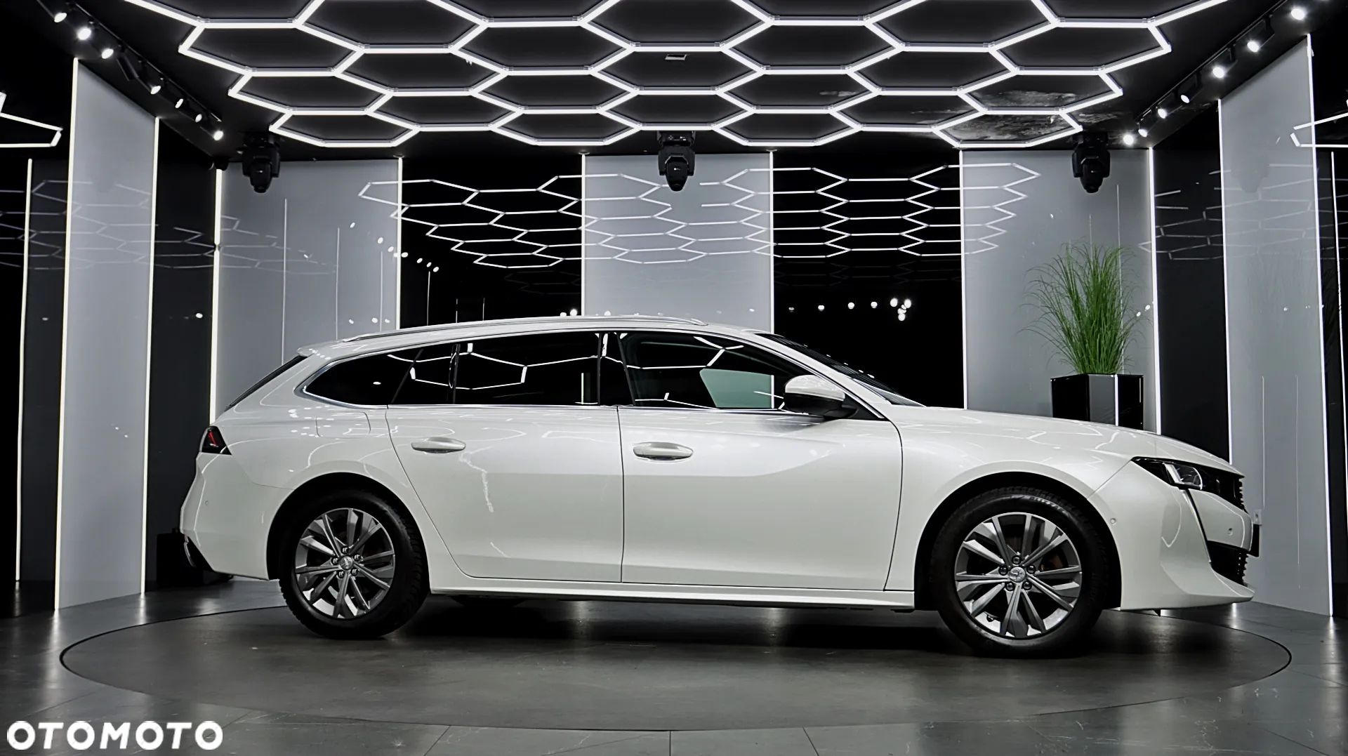 Peugeot 508 1.6 PureTech Allure S&S EAT8 - 13