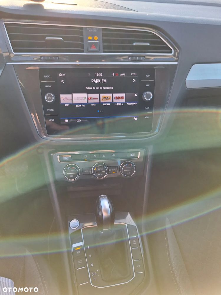 Volkswagen Tiguan - 12