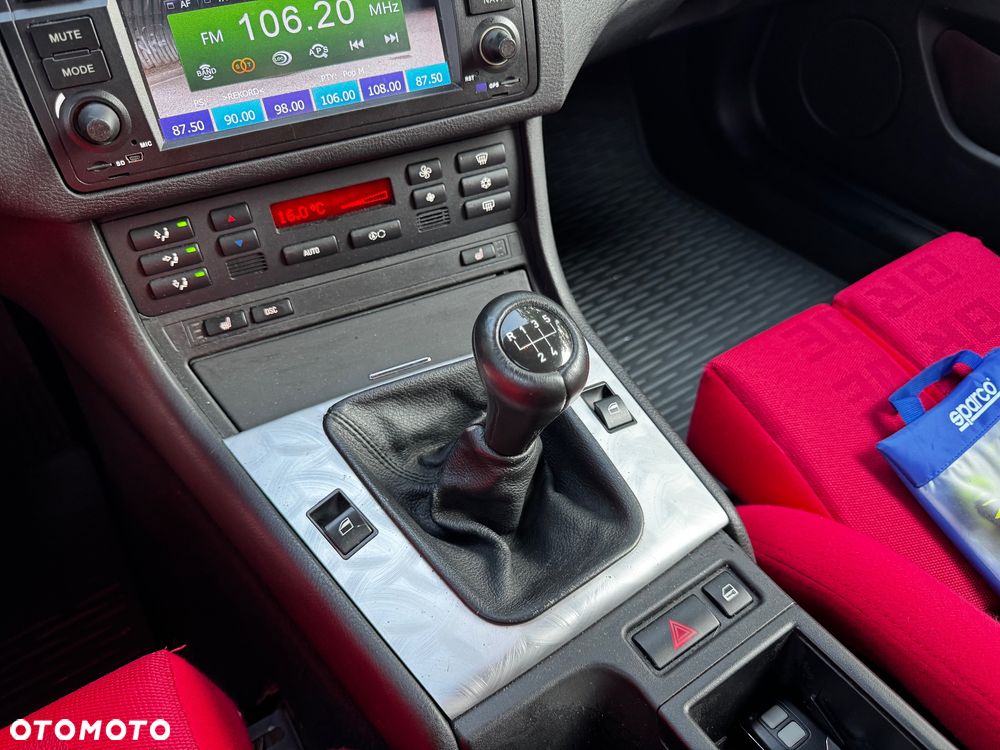 BMW Seria 3 325ti - 17