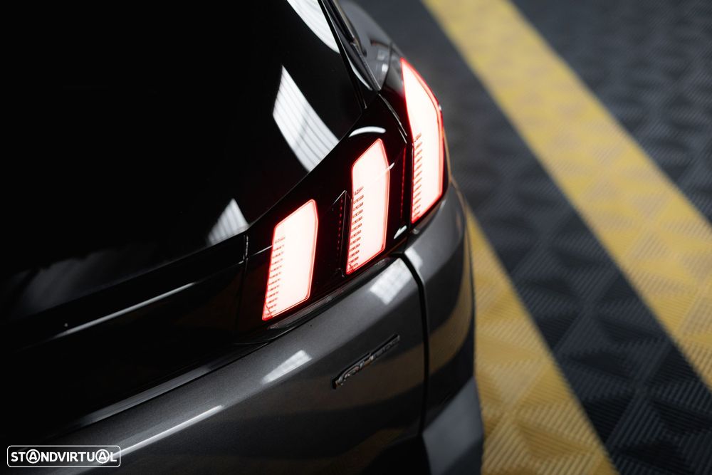 Peugeot 5008 1.5 BlueHDi GT Line EAT8 - 11