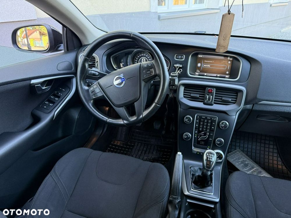 Volvo V40 - 6