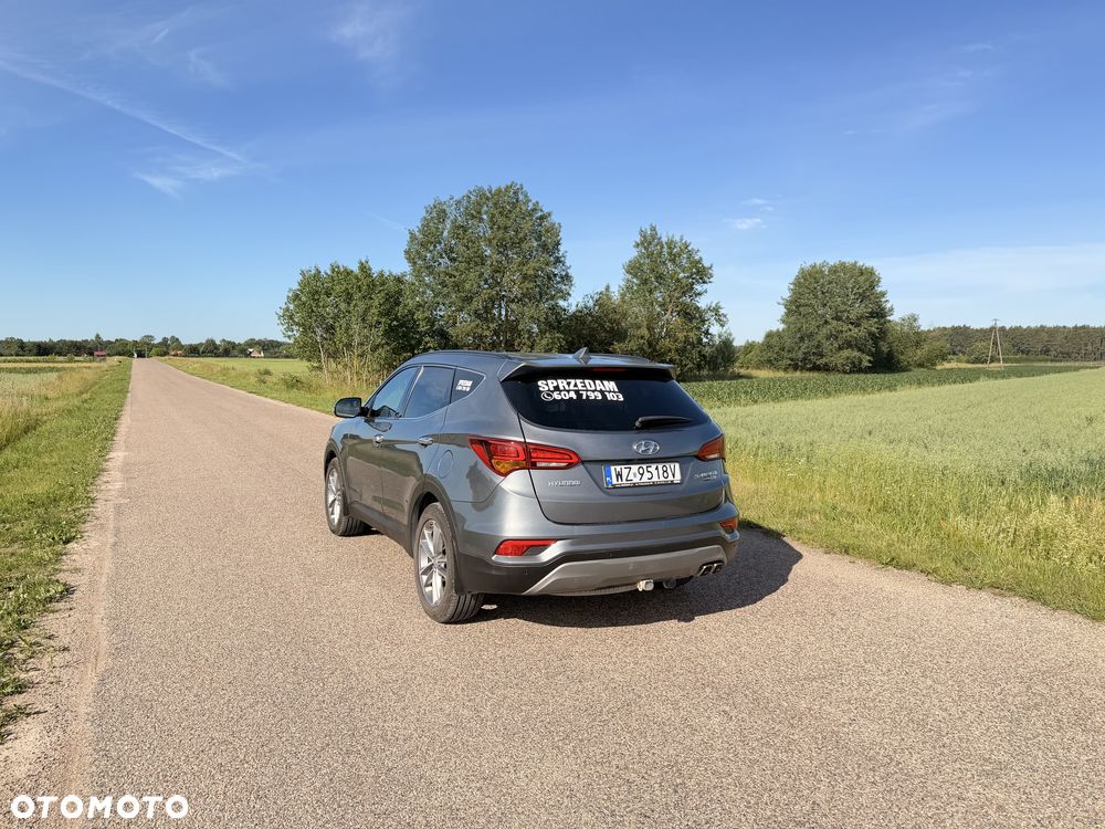 Hyundai Santa Fe - 3