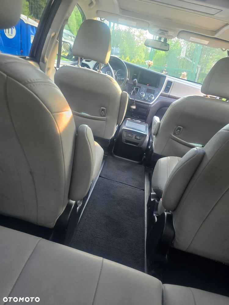 Toyota Sienna 3.5 V6 Limited AWD - 15