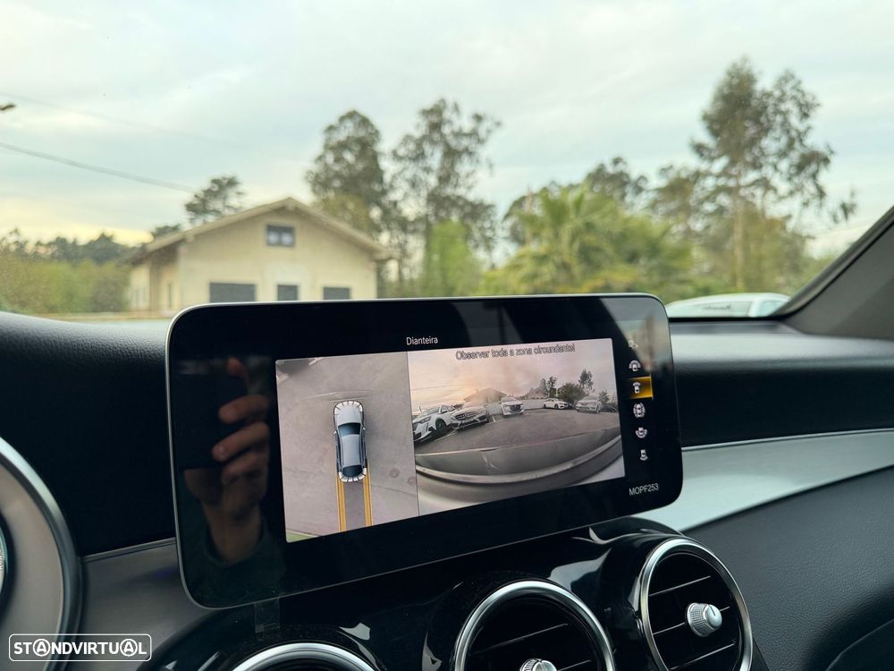 Mercedes-Benz GLC 300 e Coupé 4Matic - 22