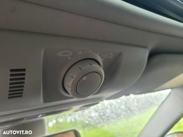 Renault Megane ENERGY dCi 110 Start & Stop Bose Edition - 21