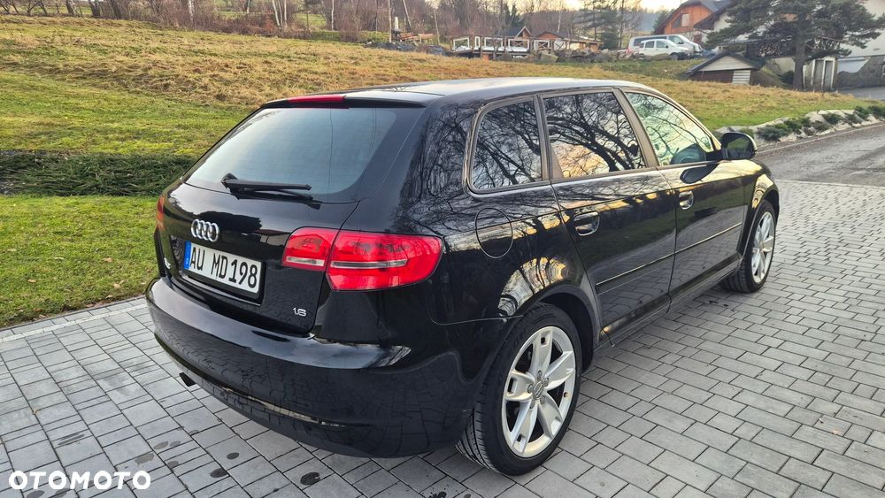 Audi A3 Sportback 1.6 Ambition - 10