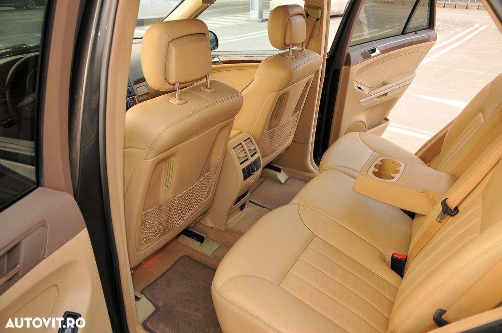 Mercedes-Benz ML - 10