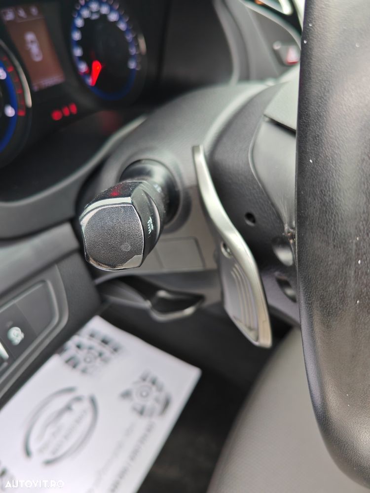 Hyundai i40 Kombi 1.7 CRDi DCT Style - 25