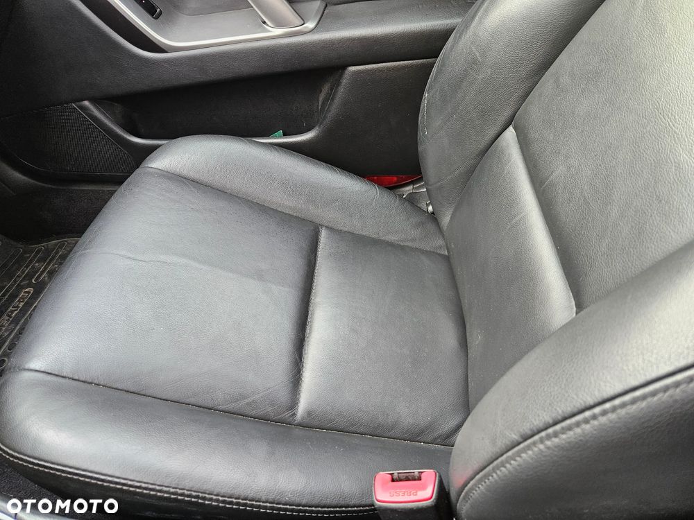 Subaru Outback 2.0 D Comfort - 18