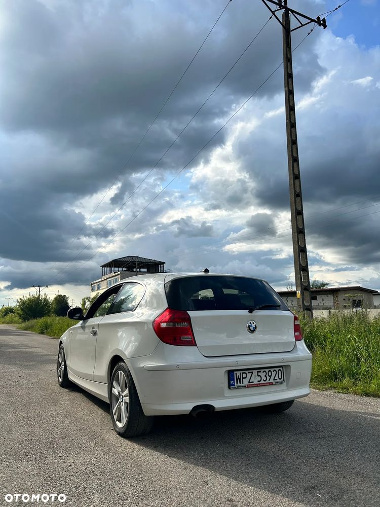 BMW Seria 1 118d DPF Edition Sport - 3