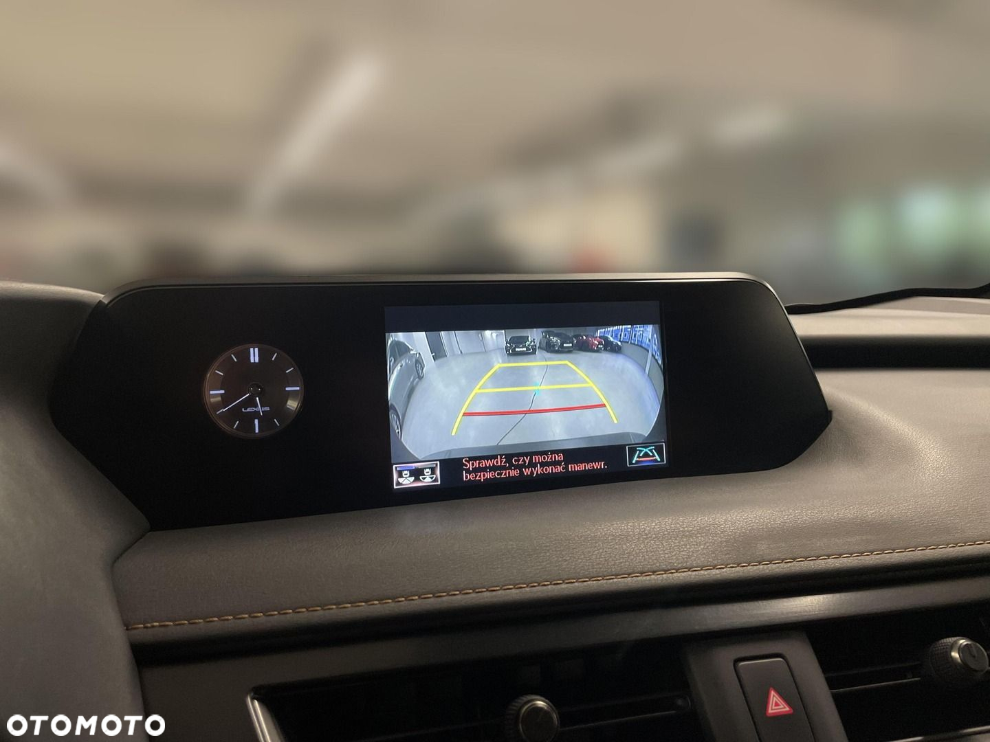 Lexus UX - 20