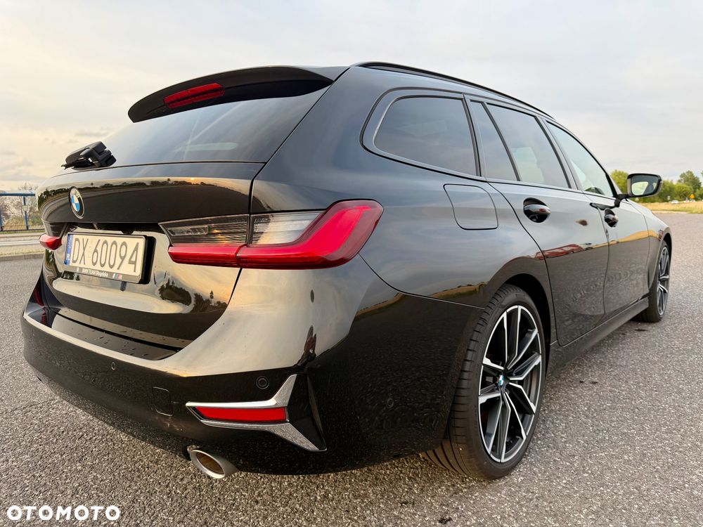 BMW Seria 3 320d xDrive Luxury Line sport - 7
