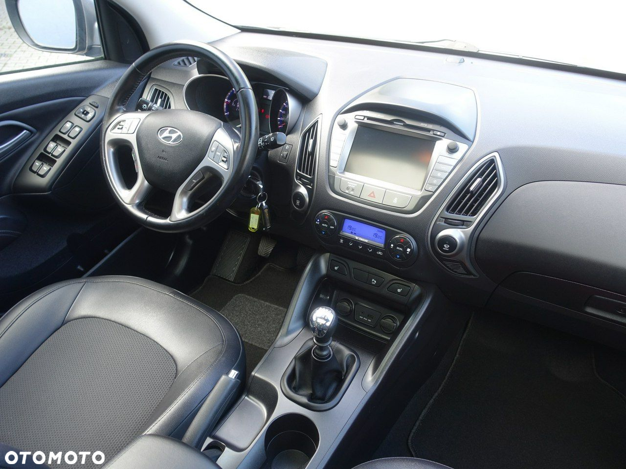 Hyundai ix35 1.7 CRDi 2WD Trend - 12