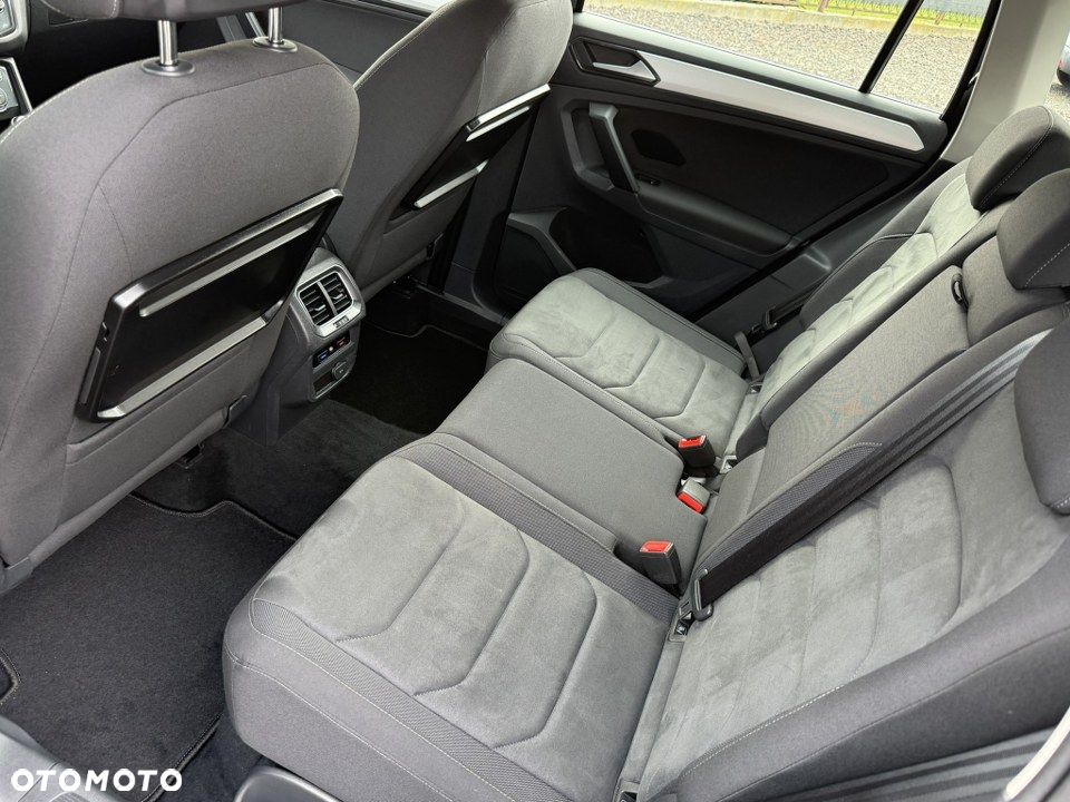 Volkswagen Tiguan 2.0 TSI 4Motion BlueMotion Technology Highline - 37