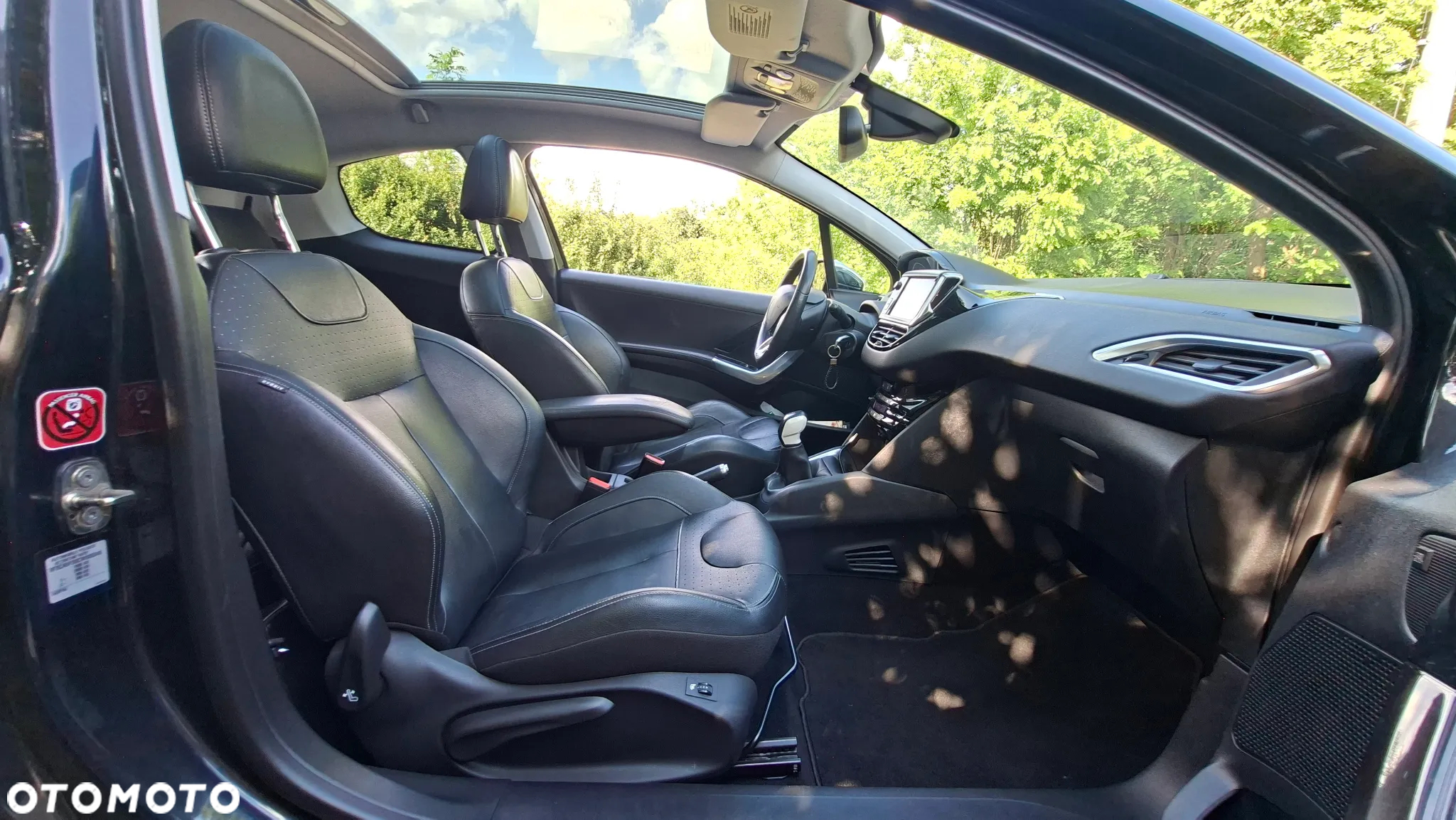 Peugeot 208 1.6 VTi Allure - 25