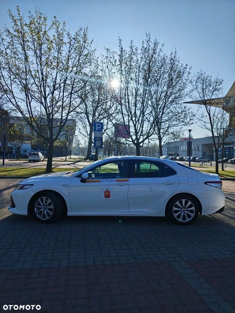 Toyota Camry 2.5 Hybrid Comfort CVT - 5
