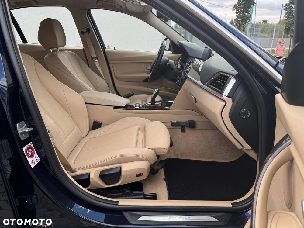BMW Seria 3 330e iPerformance Sport Line - 18