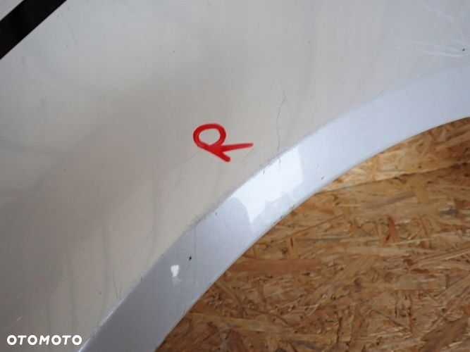 TOYOTA YARIS IV GR błotnik lewy przedni przód - 5