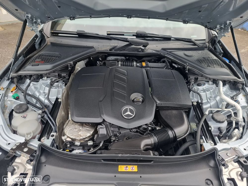 Mercedes-Benz E 300 de 9G-TRONIC AMG Line - 26