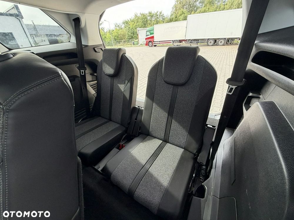 Peugeot 5008 1.5 BlueHDi Allure Pack S&S - 23