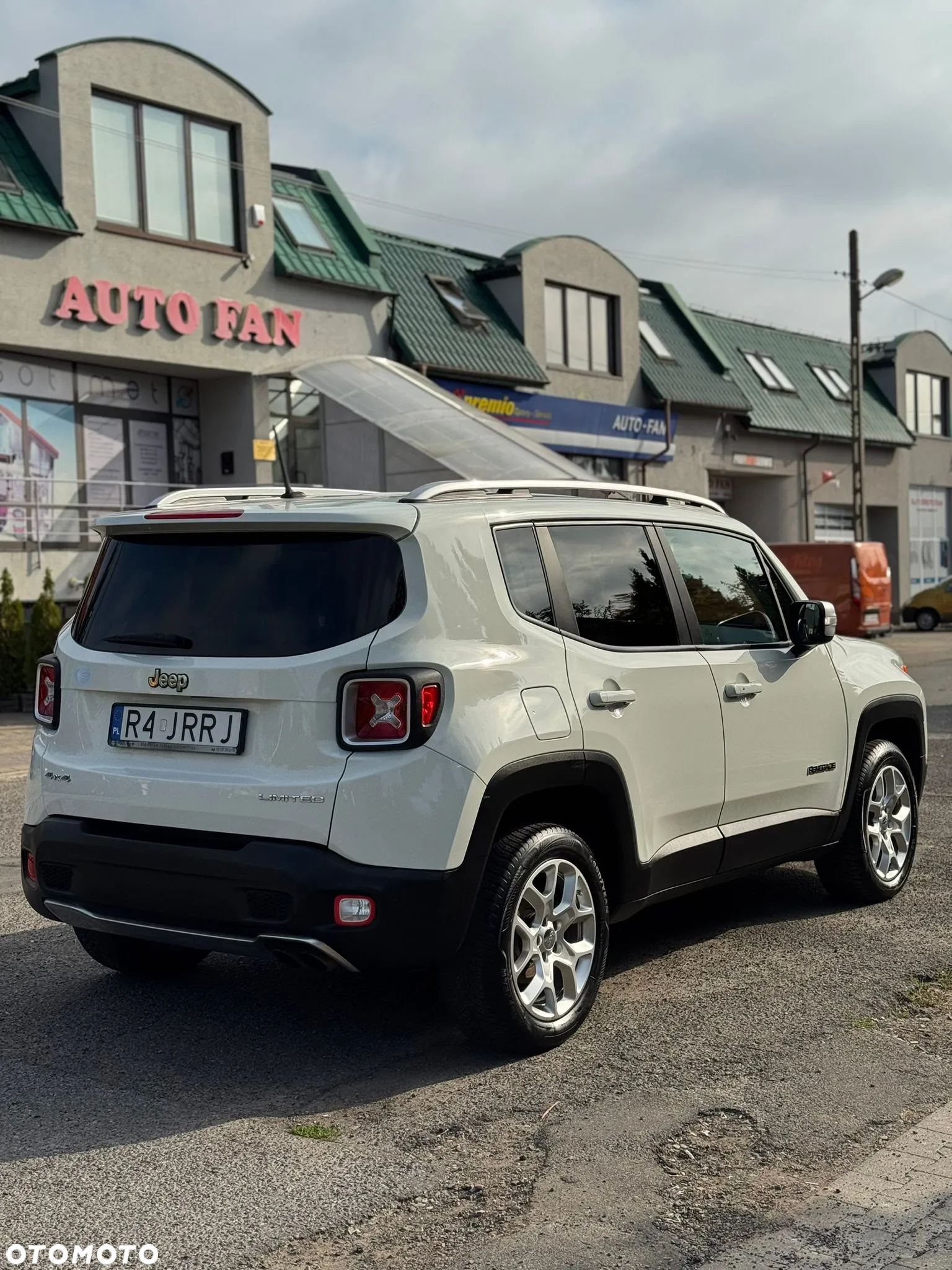 Jeep Renegade 1.4 MultiAir Limited 4WD S&S - 7