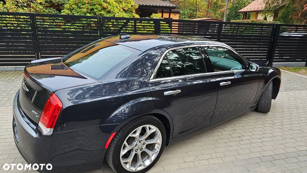 Chrysler 300C - 19