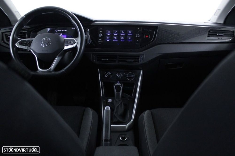 VW Taigo 1.0 TSI Urban DSG - 18