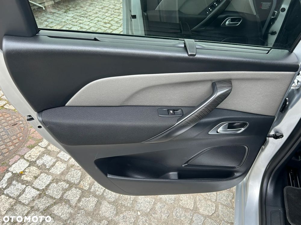 Citroën C4 Picasso - 26
