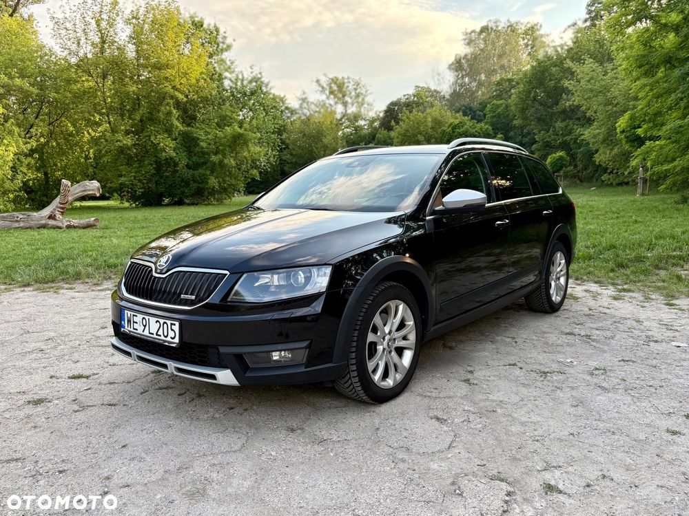 Skoda Octavia 2.0 TDI 4x4 DSG Scout - 1
