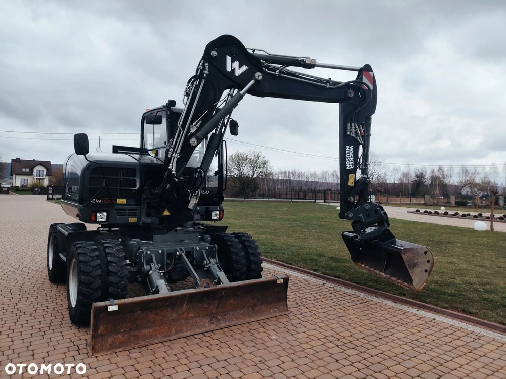 Wacker Neuson EW100 / BLACK EDITION - wersja limitowana / KOPARKA KOŁOWA / ROTOTILT / PŁUG + PODPORY / - 14