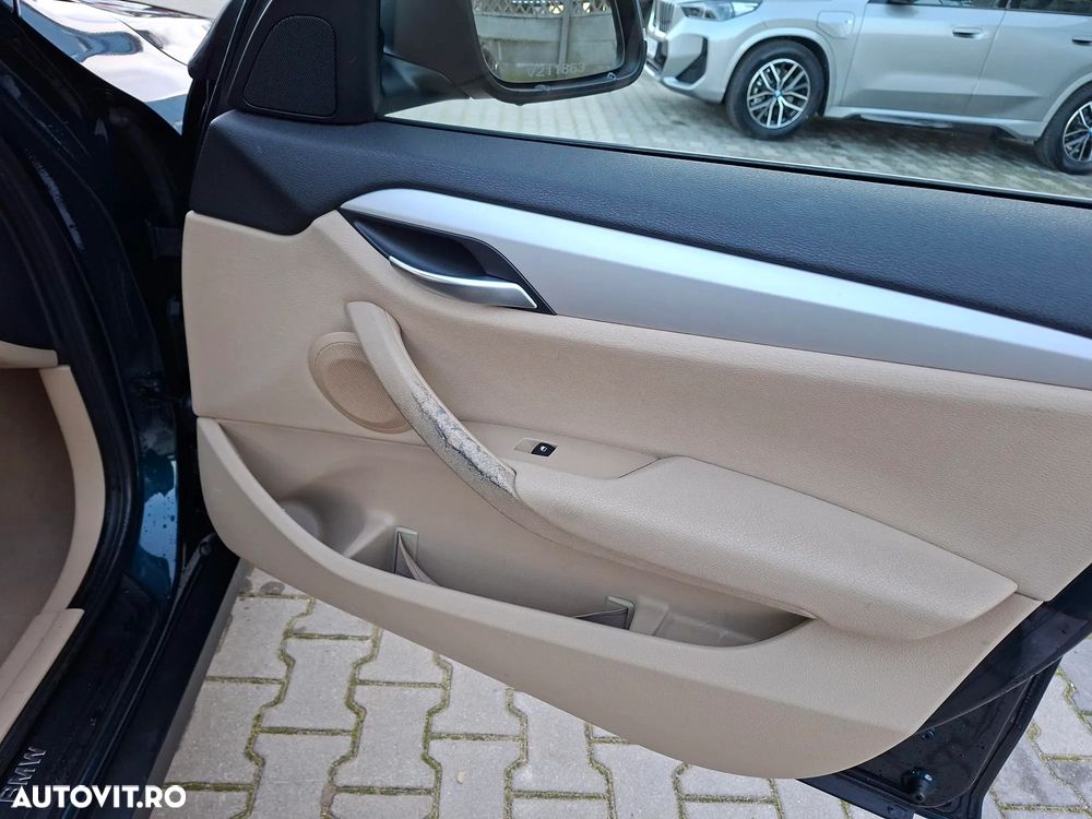 BMW X1 xDrive18d Aut. Sport Line - 17