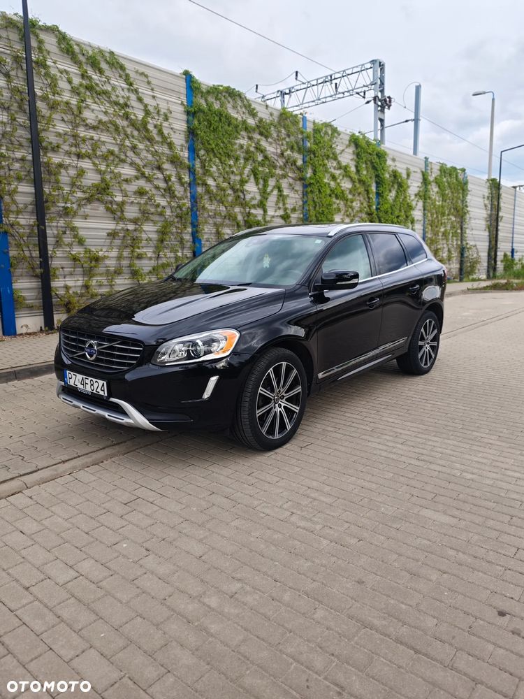 Volvo XC 60 T5 AWD Geartronic Momentum - 3
