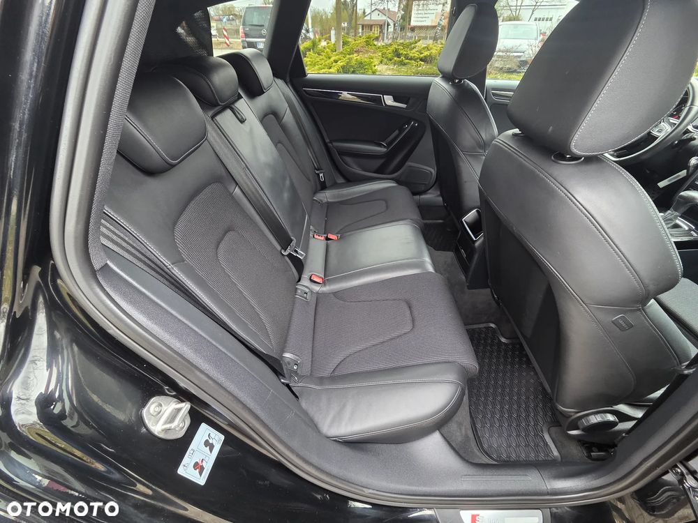 Audi A4 Avant 2.0 TDI DPF quattro S tronic S line Sportpaket - 25