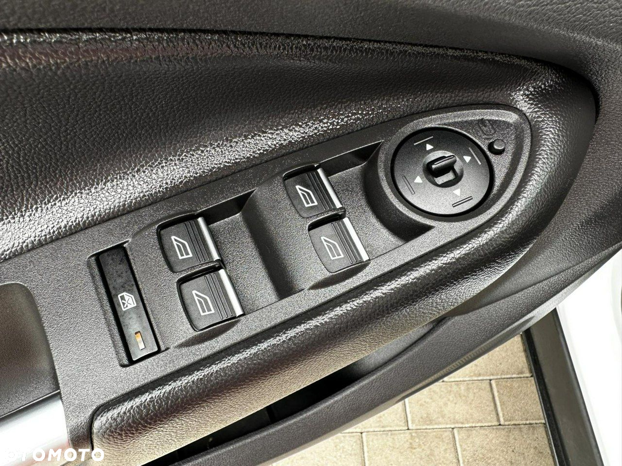 Ford Kuga 1.5 EcoBoost 2x4 Titanium - 17