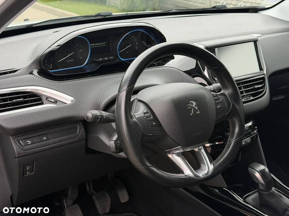 Peugeot 2008 PureTech 110 Stop&Start Allure - 14