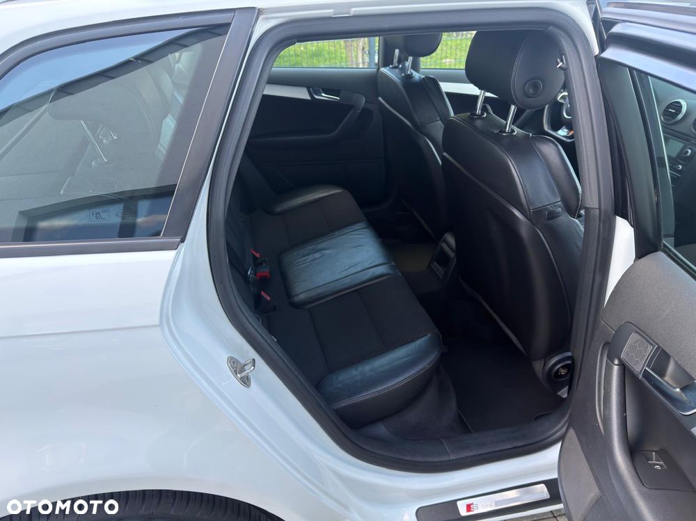 Audi A3 Sportback 2.0 TDI DPF Ambiente - 12