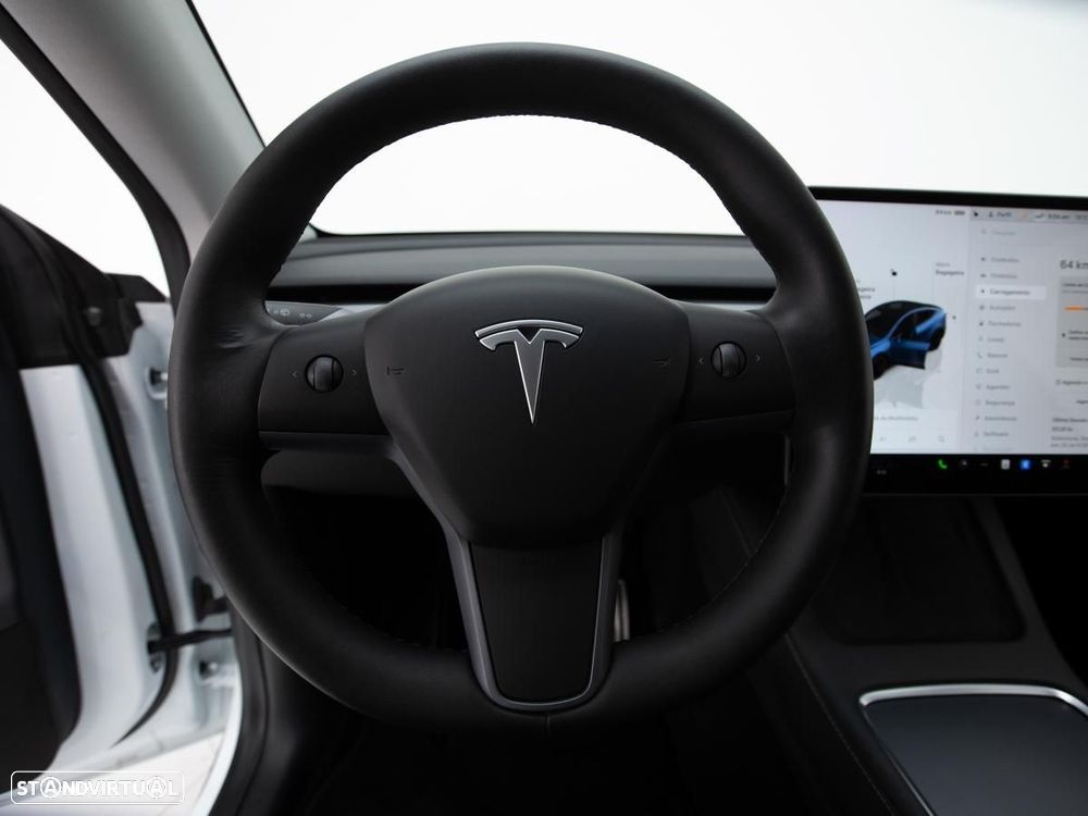Tesla Model Y Performance Tração Integral - 18