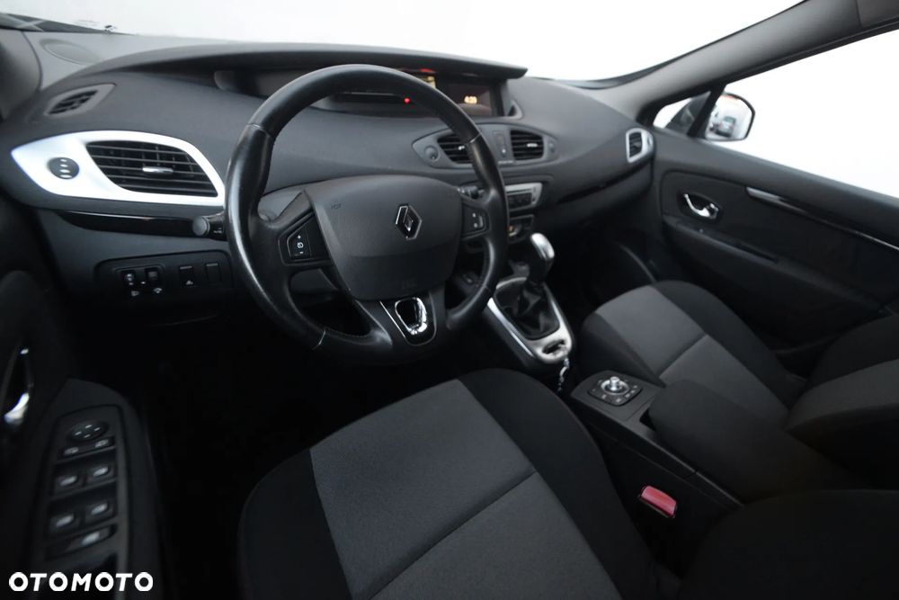 Renault Scenic 1.5 dCi Limited EDC - 29