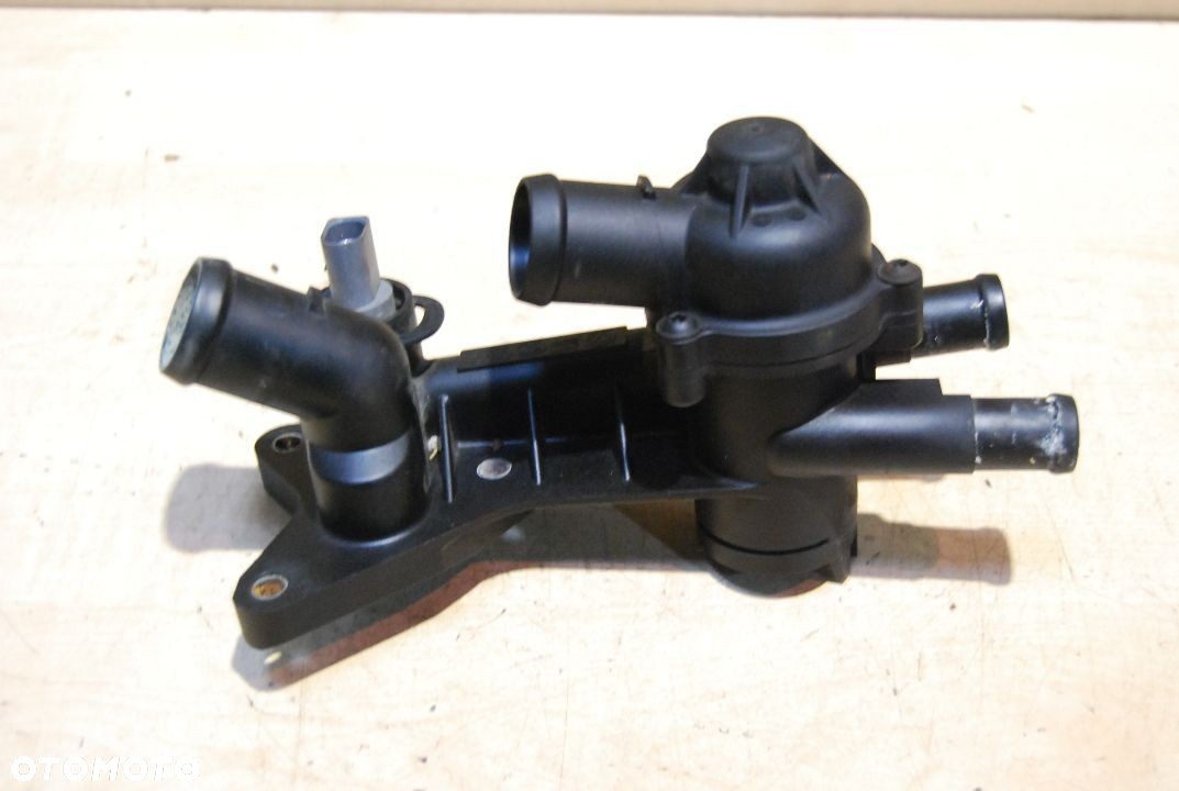 OBUDOWA TERMOSTATU 03C121111B 1.2 12V AZQ VW POLO IV IBIZA SKODA - 4