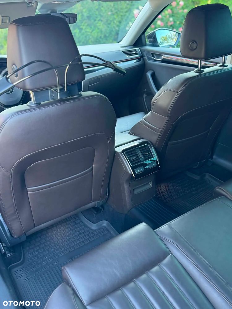 Skoda Superb 1.8 TSI L&K DSG - 12