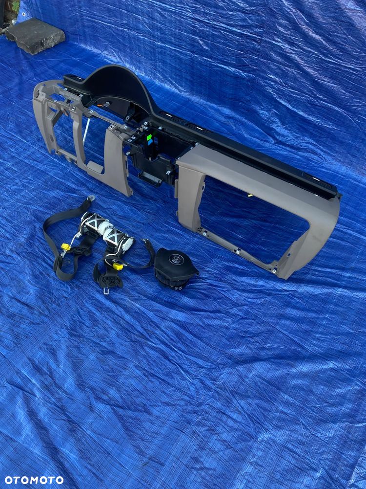 VW PASSAT B6 LIFT DESKA ROZDZIELCZA KONSOLA KOKPIT PODUSZKI AIRBAG PASY ORYGINAŁ KOMPLET - 6