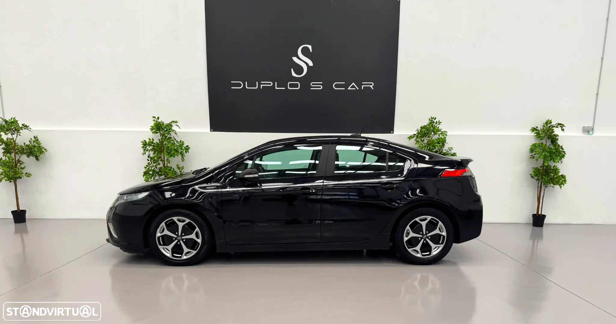 Opel Ampera 1.4 Ecotec Cosmo - 2