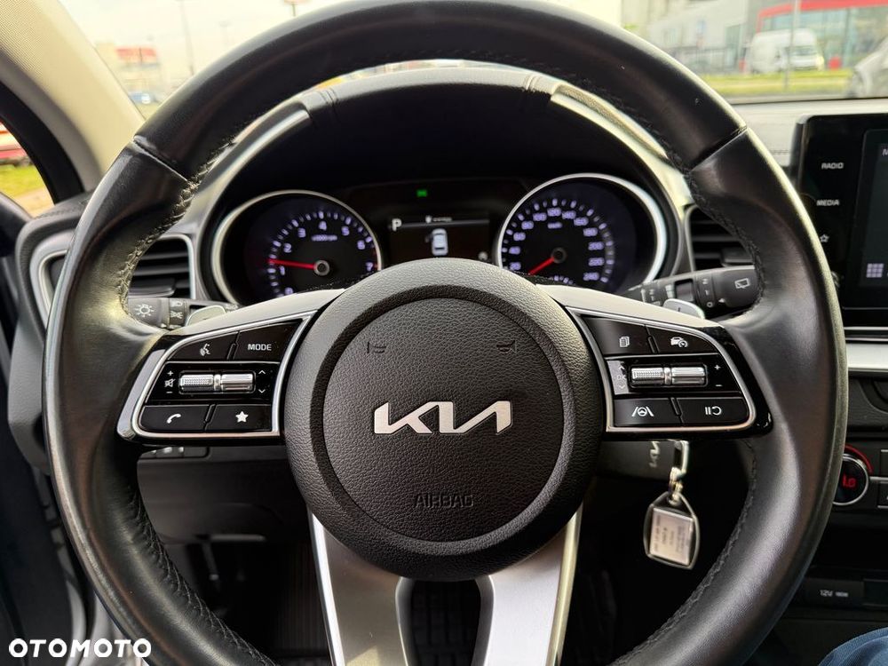 Kia Ceed 1.5 T-GDI M DCT - 16