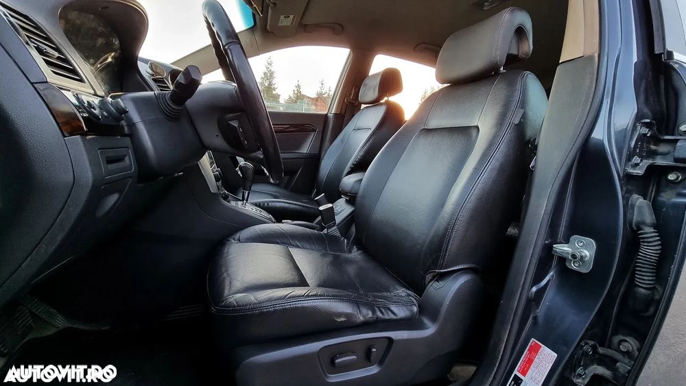 Chevrolet Captiva 2.0 4WD 7 Sitzer Automatik LT - 4
