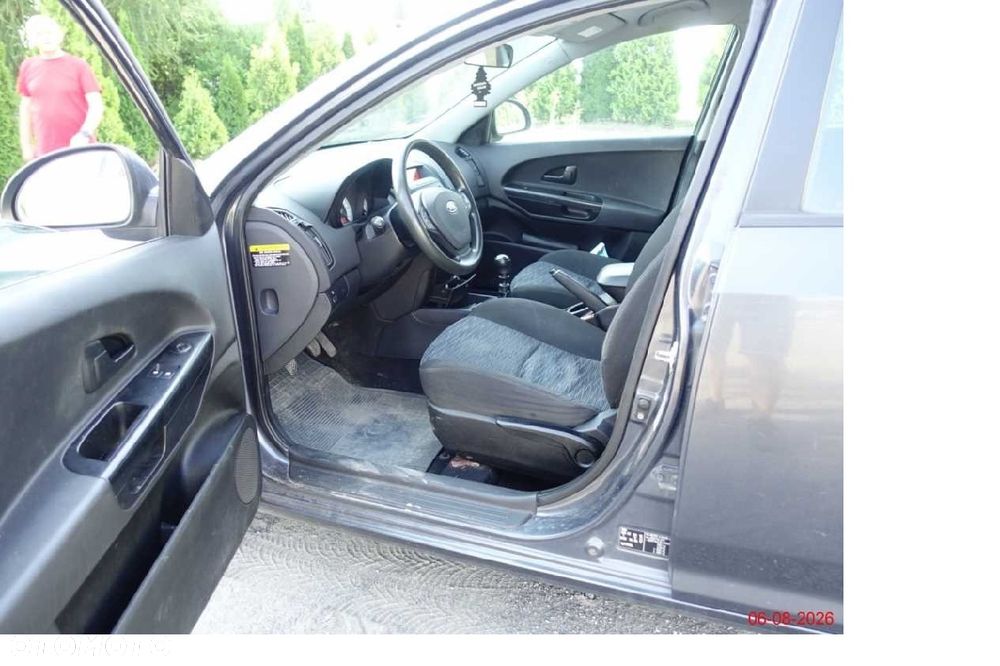 Kia Ceed 1.6 Crdi Comfort + - 13