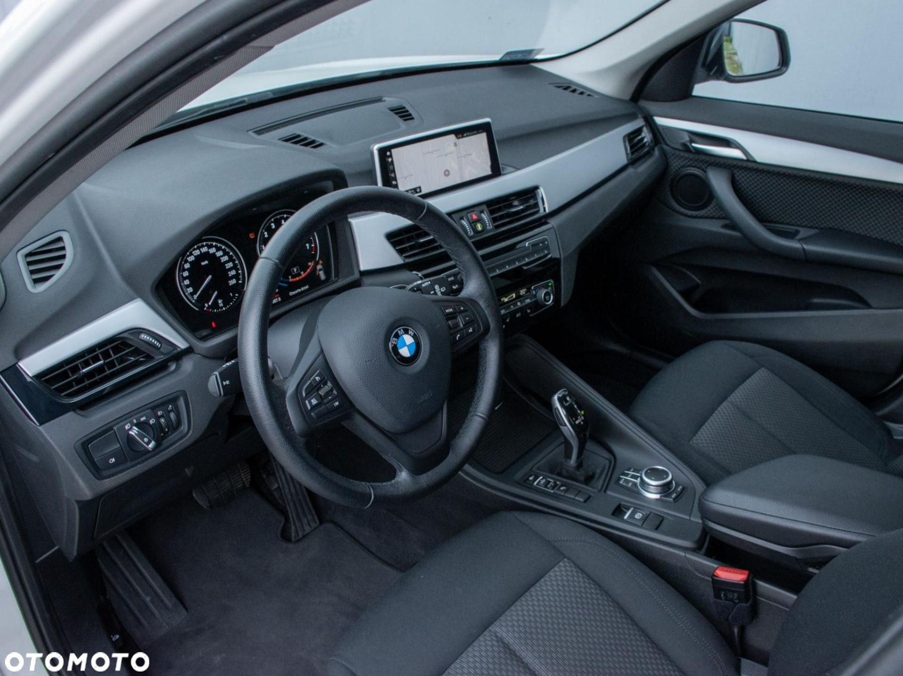 BMW X1 - 11